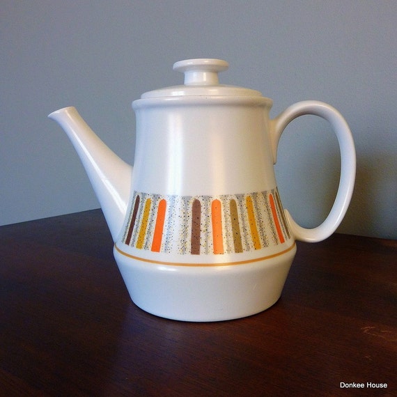 Vintage Noritake Teapot Mardi Gras 1970s