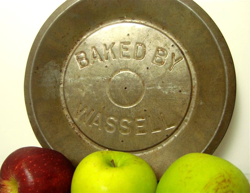 Baked by Wassell Pie Tin Vintage 1950s Baking Pan Philadelphia