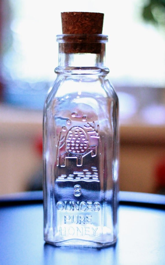 8 oz Square Glass Muth Honey Jar with Cork