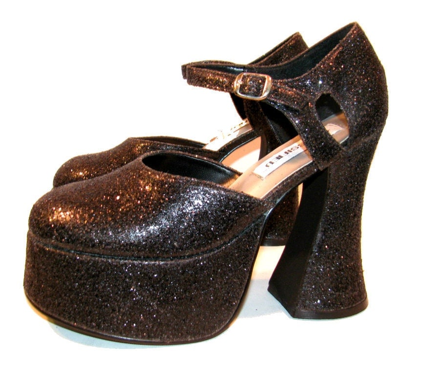 black platform sandals size 7