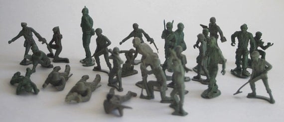 Items Similar To Lot 70 Vintage Toy Plastic Army Men On Etsy