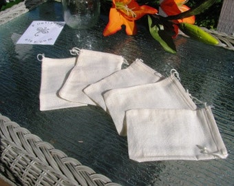 10 Cotton muslin drawstring bags