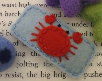 Felt hair clip -No slip -Wool felt -Crab -pale blue