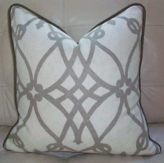 NEW DECORATIVE DESIGNER PILLOW COVER 18x18 by elegantouch