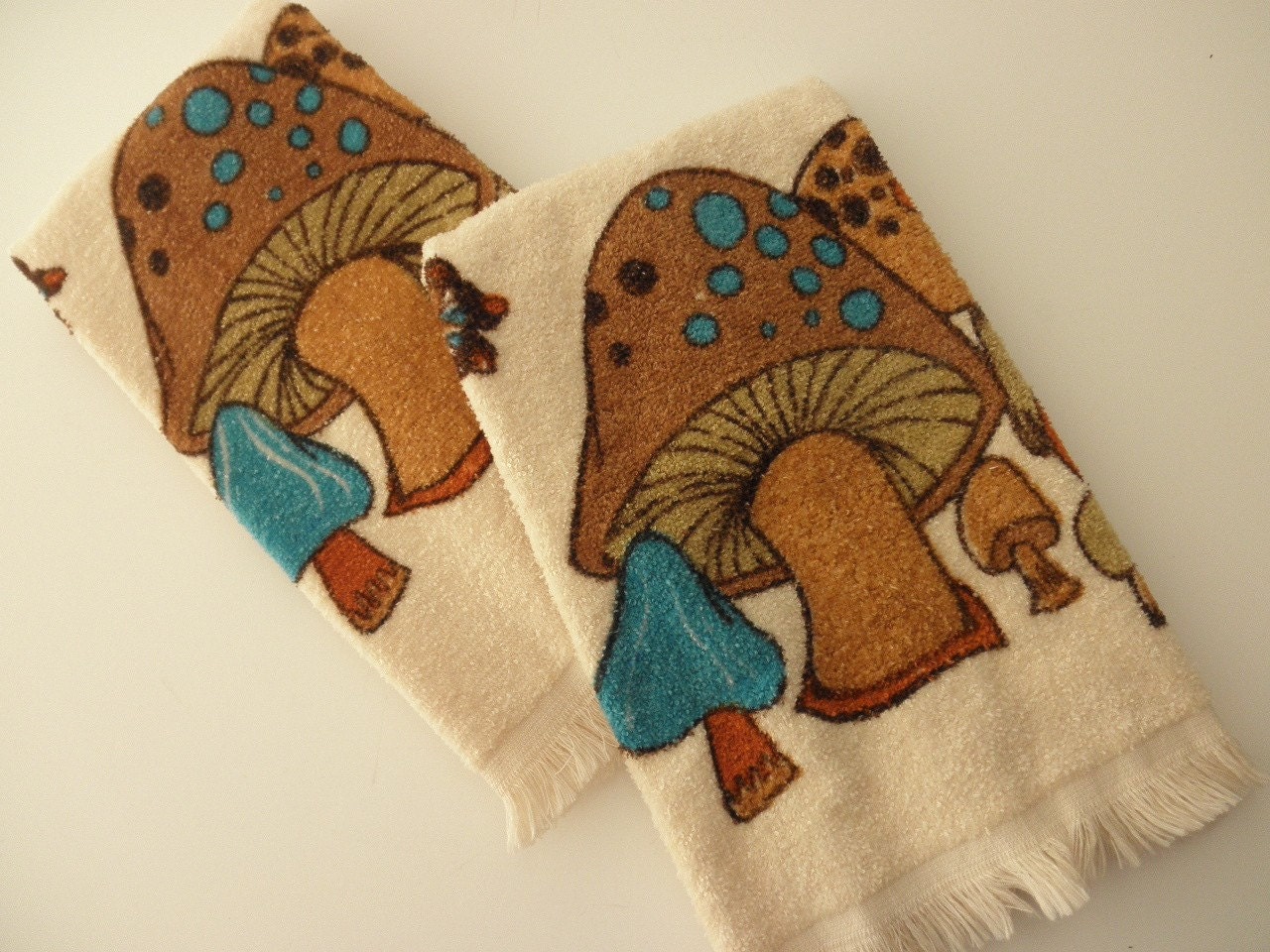 Two Vintage Cotton Dish TowelsCannonMade in US1960s