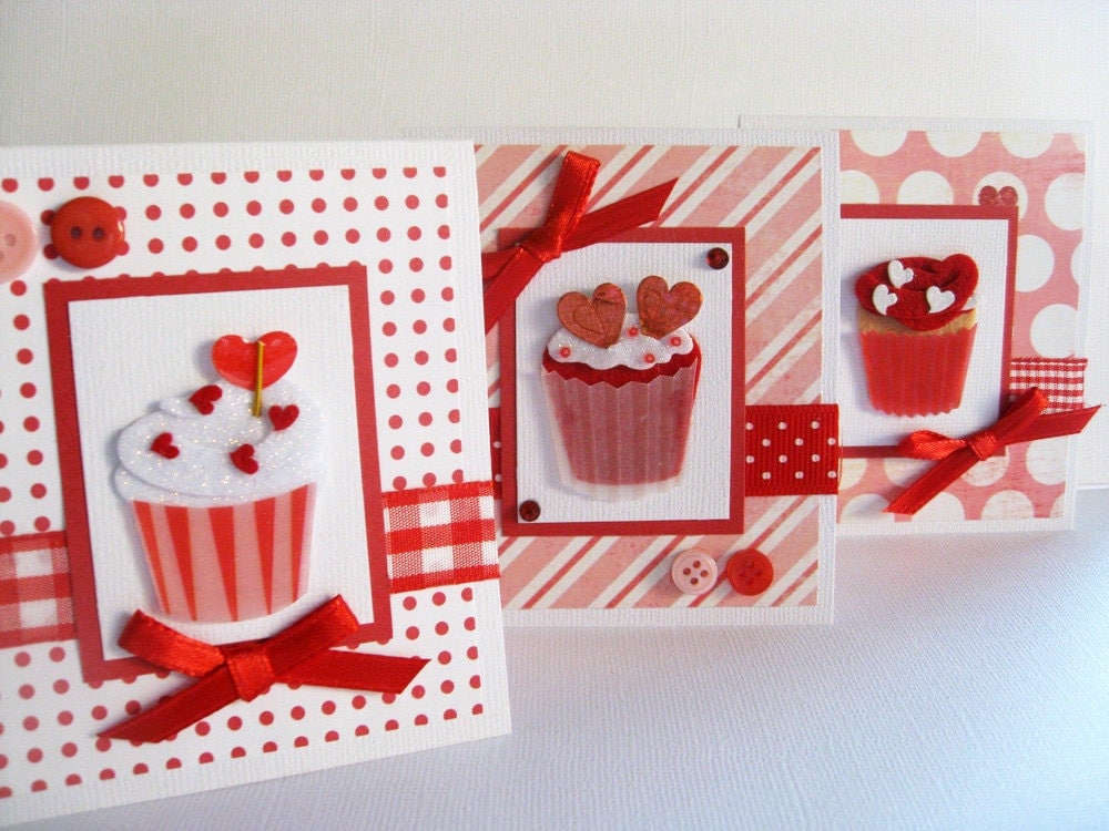 Small Valentine's Day Handmade Cards Sweet Cupcakes Set