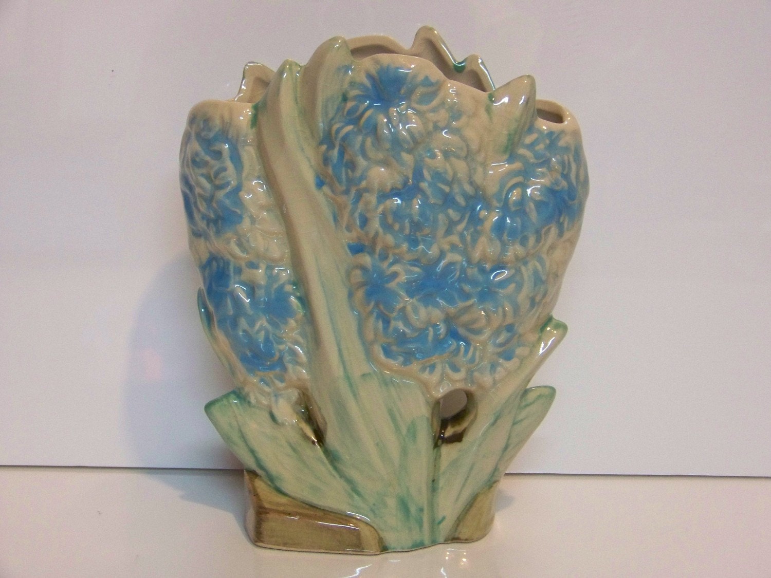 Vintage McCoy Hyacinth Vase / 1194