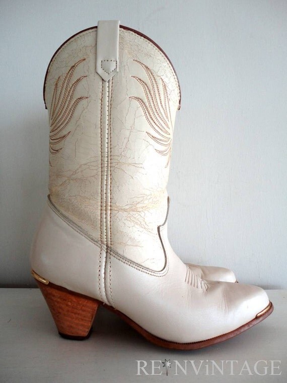 ivory cowgirl boots