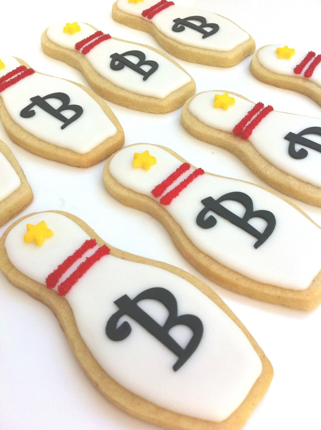 Lucky Strike Bowling Pin Cookies 1 dozen