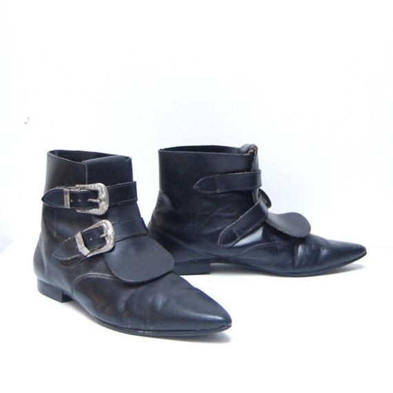 vintage 60s WINKLEPICKER black leather BUCKLE ankle boots made