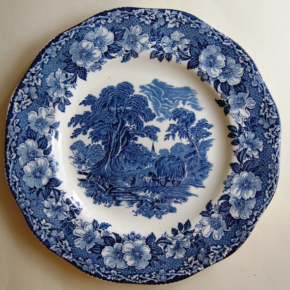 Blue and White Wedgwood Plate / Decorative platter WOODLAND