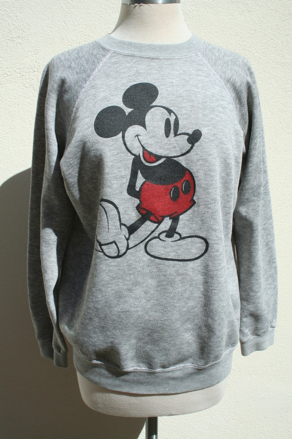 vintage Mickey Mouse crew sweatshirt L