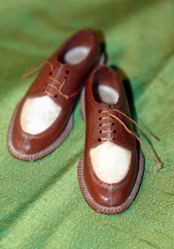 plastic dolly shoes