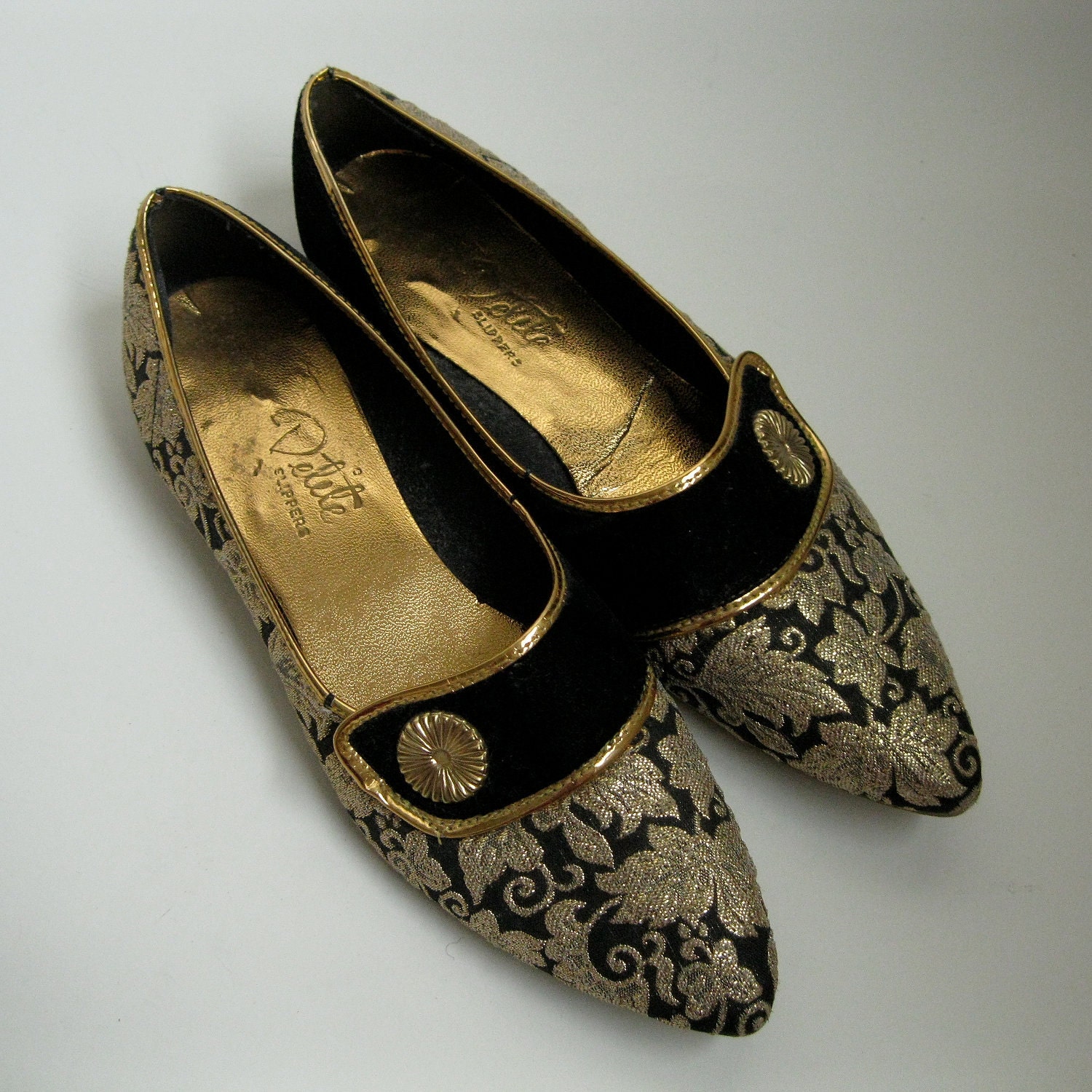 Vintage 1960s Brocade Slippers Shoes Velvet Ballet Flats