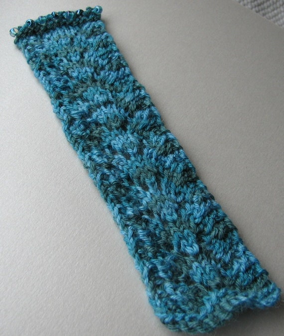 Lace Knit Beaded Bookmark