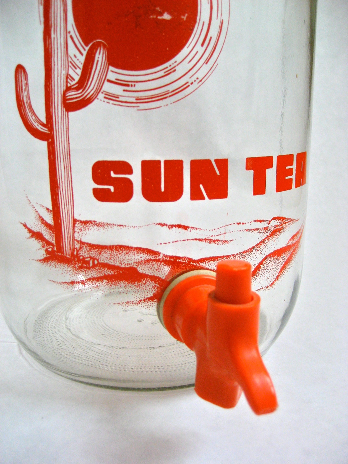 Vintage Glass Sun Tea Gallon Jar with Spigot // 1970s