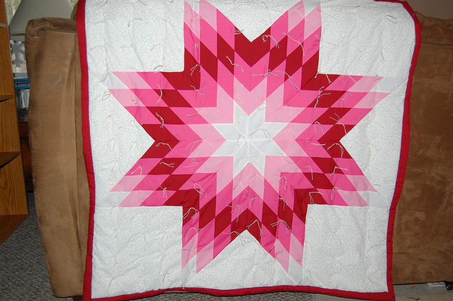 BEAUTIFUL NATIVE AMERICAN MADE STAR QUILT