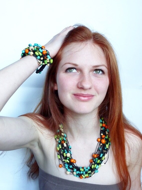 Multicolor-Linen-Bracelet