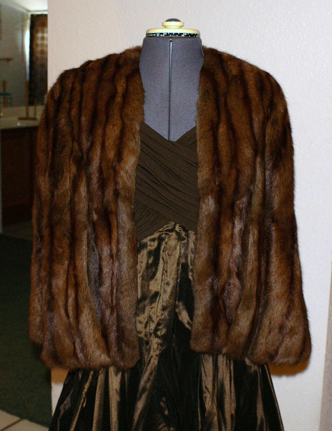 VINTAGE MINK STOLE OR WRAP OR CAPE
