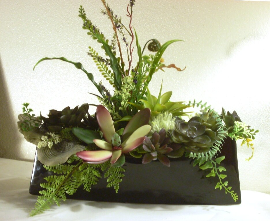 Artificial Flower Arrangement in Contemporary Black Vase