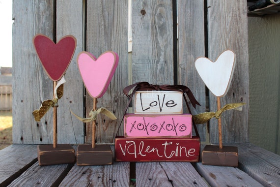 Valentine Heart Flowers Set of 3 primitive wood block valentine heart seasonal personalized home gift decor