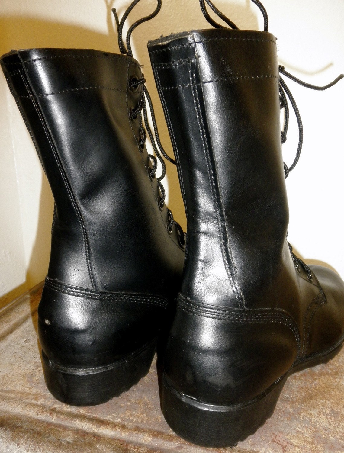 Excellent Pair of Vintage Black Military Issue Ro-Search