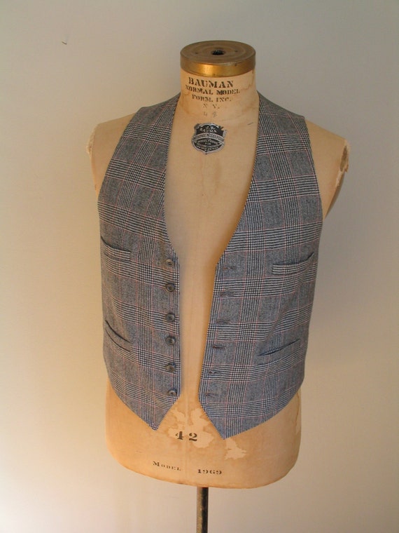 handsome mens vintage houndstooth vest 1980