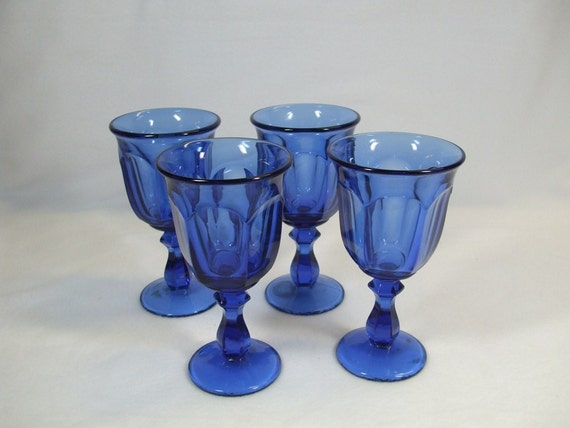 Vintage Imperial Glass Cobalt Blue Old Williamsburg Goblets