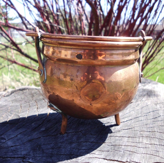 Vintage Copper Cauldron Copper Pot Three Legged Pot Belly
