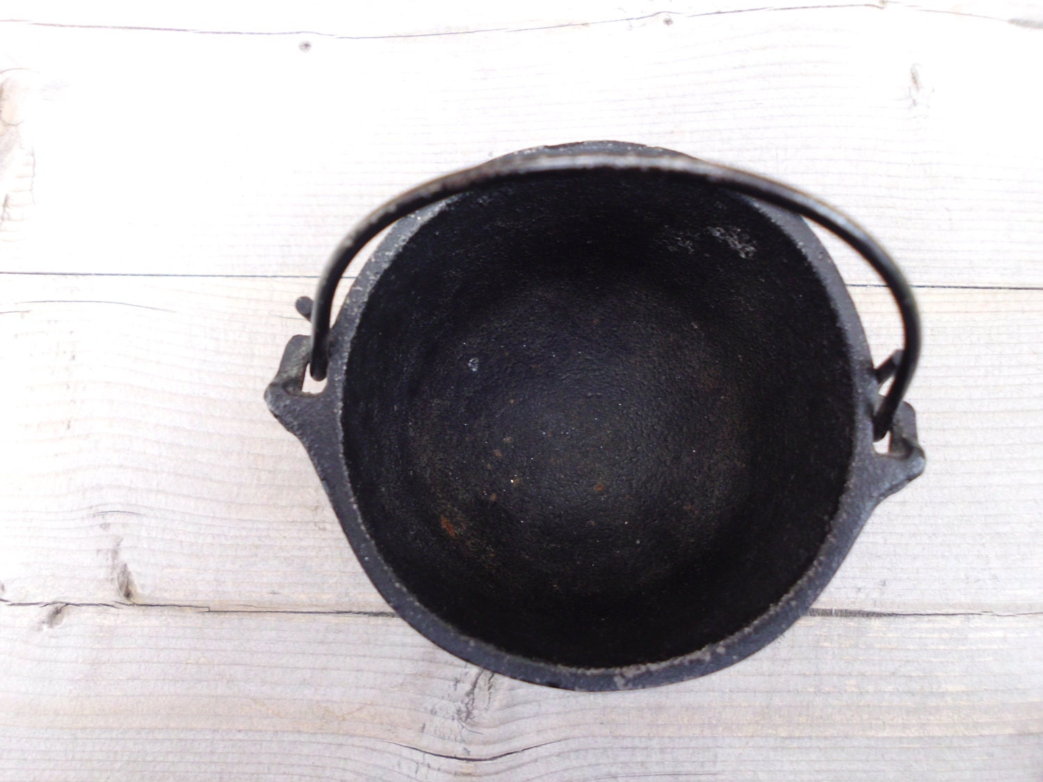Vintage Mini Cast Iron Cauldron Canada Cast Iron
