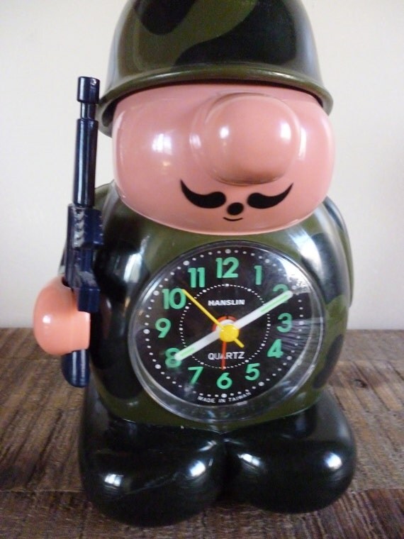 Vintage Soldier Alarm Clock by Hanslin