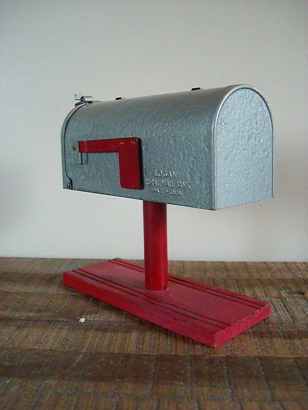 Vintage Logan Rural Mailbox Coin Bank