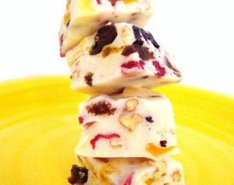 Fruit Cake Explosion Fudge - Fruit Fudge - Fruit Candy - White Chocolate Fudge - The Best Candy - Pernilla