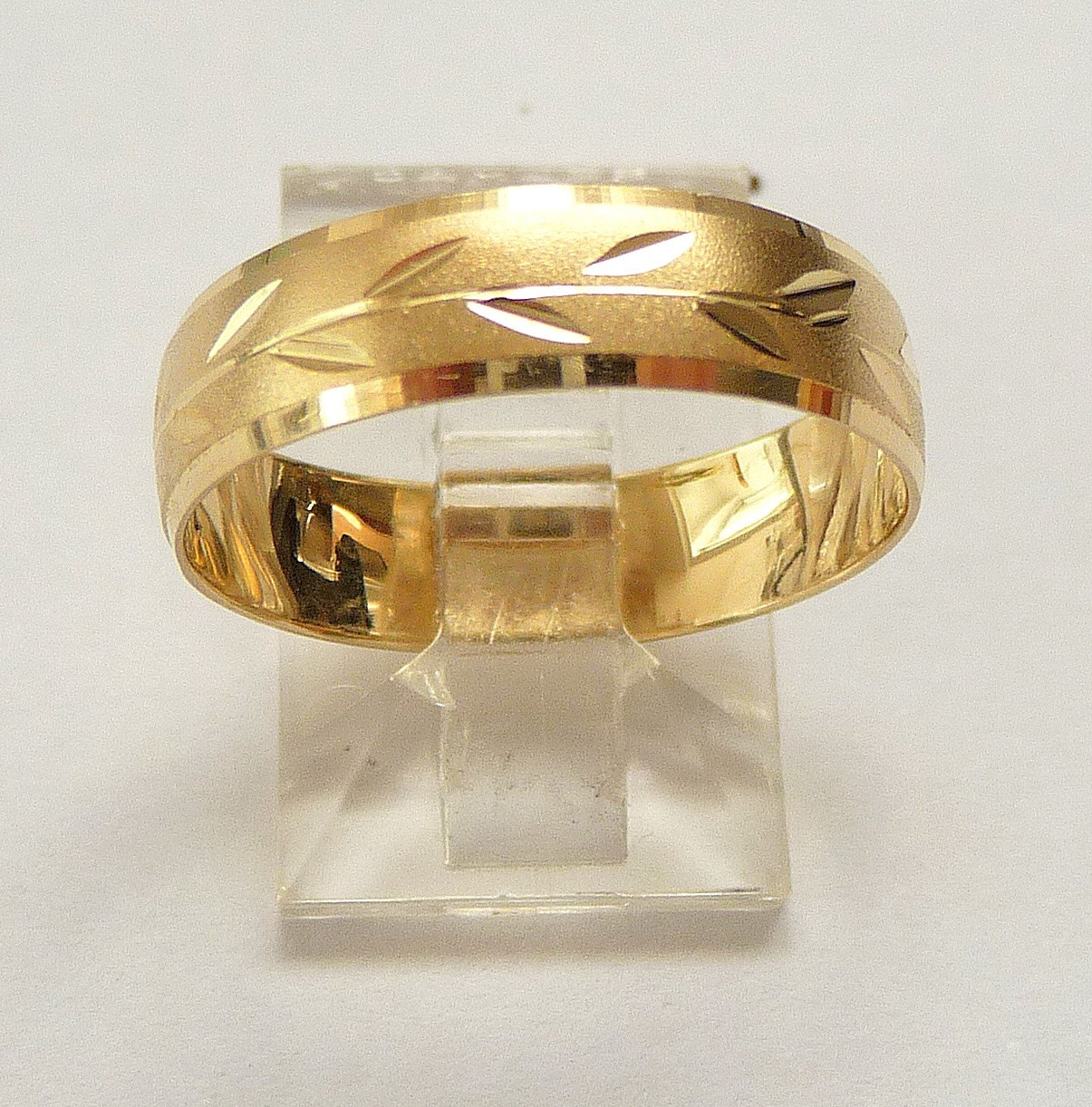 Wedding ring women men yellow gold unique design spring