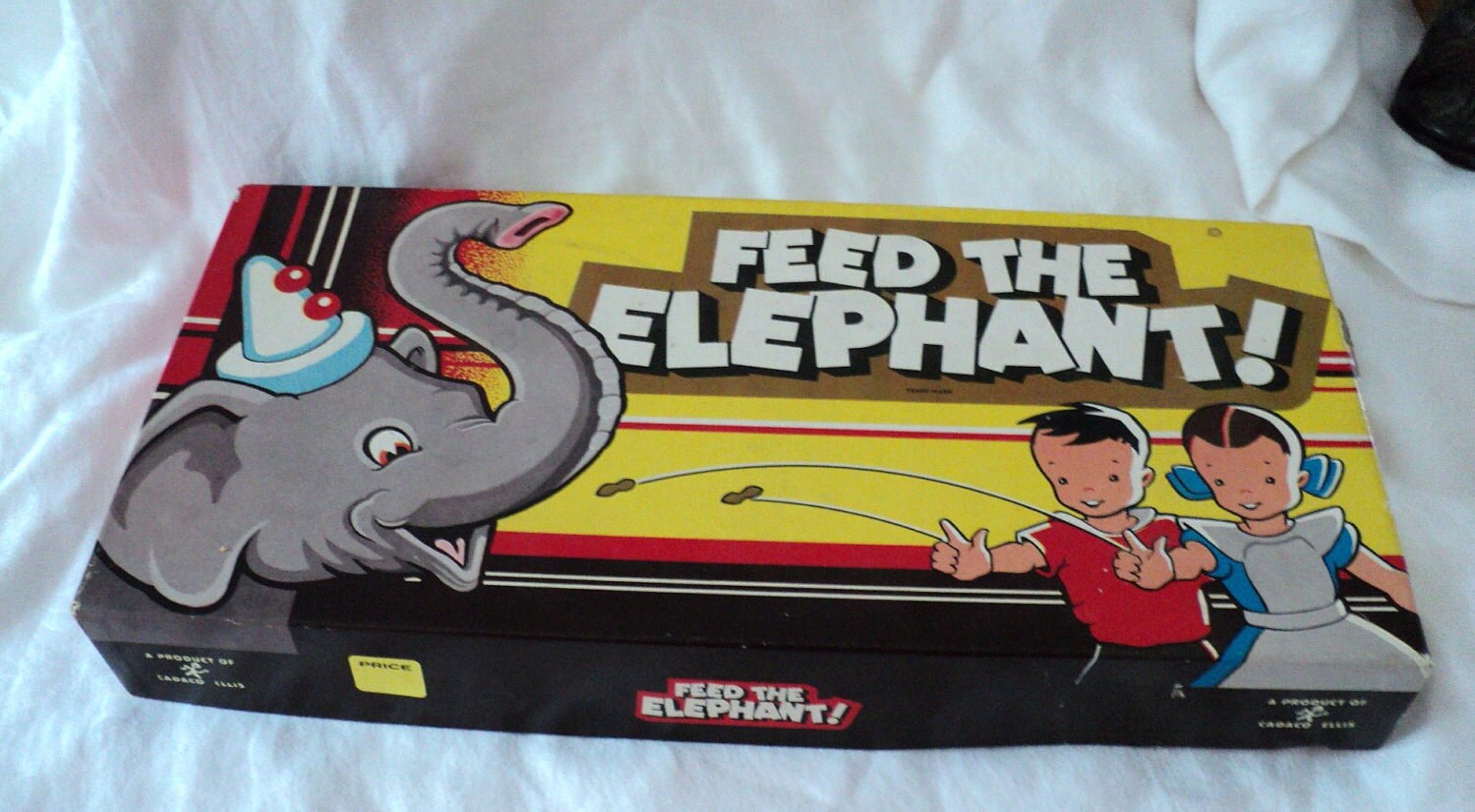 Feed the Elephant Game Cadaco Ellis 1953 1950s