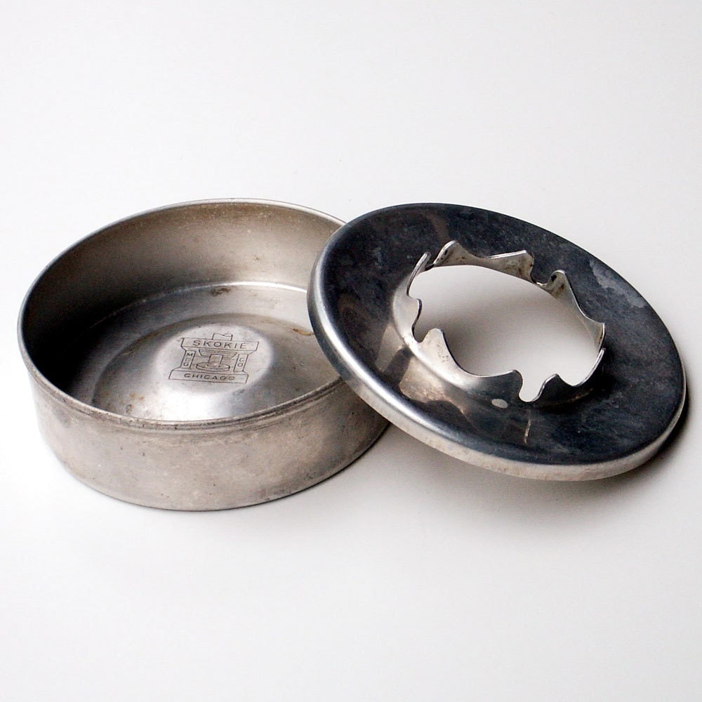 Vintage Metal Ashtray Cigar or Cigarette Skokie MFG