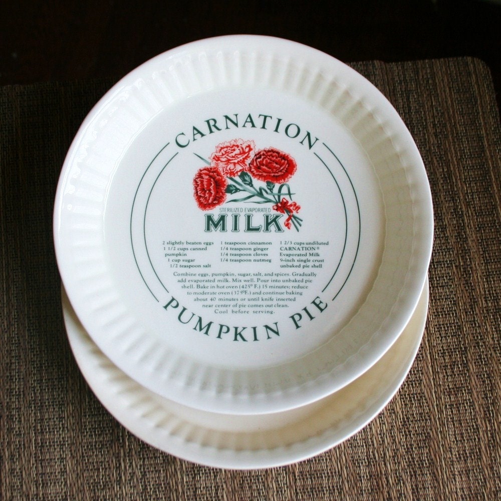 Vintage Carnation Milk Pumpkin Pie Plate with Recipe by sariloaf
