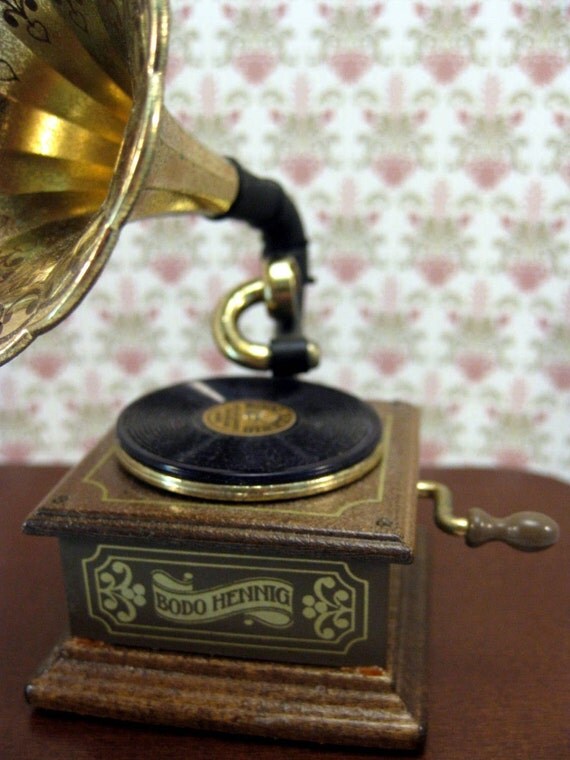 Vintage Miniature Gramophone Music Box Bodo Hennig