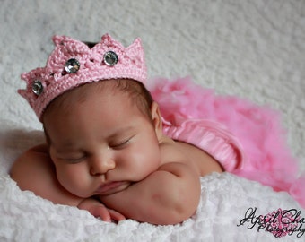 Newborn Princess Tiara Crown pattern pdf, great photo prop or gift