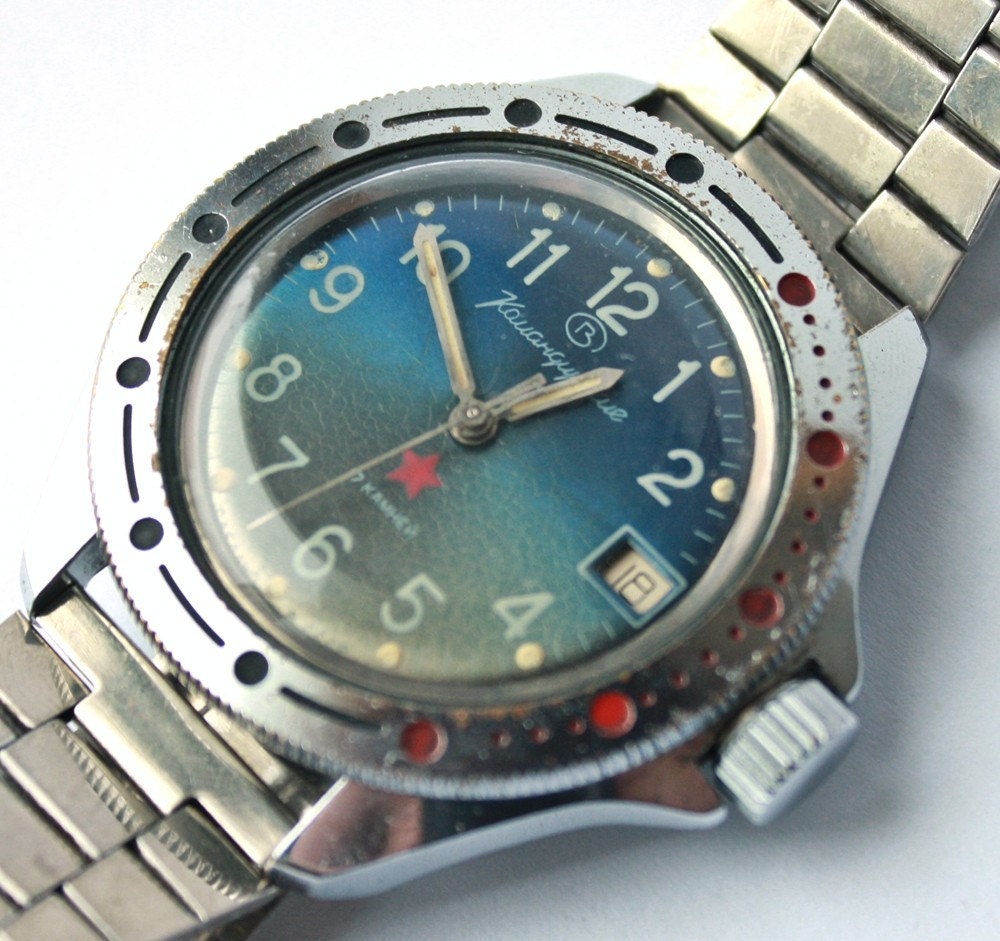 Vintage Soviet Russian Army Watch Vostok Commander