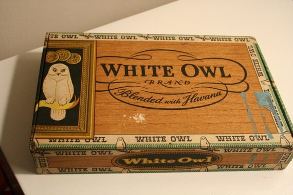 Vintage White Owl Cigar Box 8131