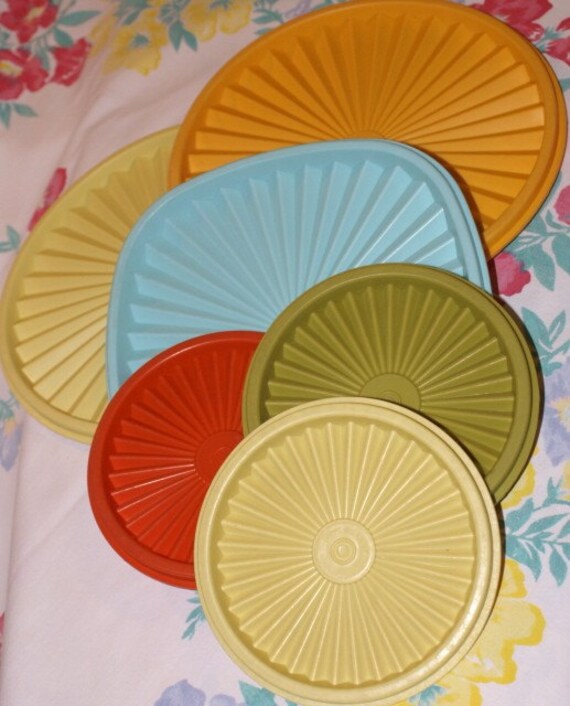 Rainbow of Tupperware replacement lids vintage colors