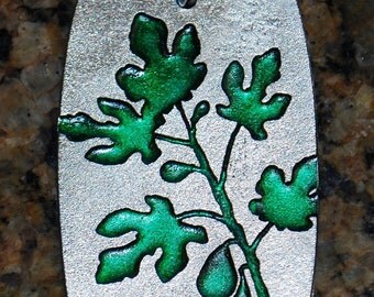 Pewter Fig Leaf Pendant - Green