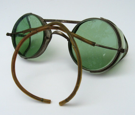 Vintage Green Lens 1940s Welding Goggles