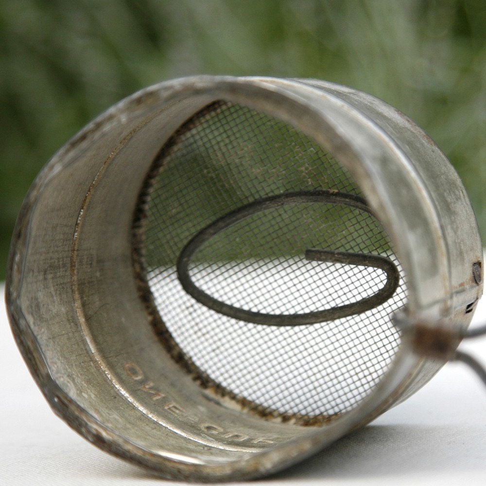 Vintage Aluminum Flour Sifter Shaker