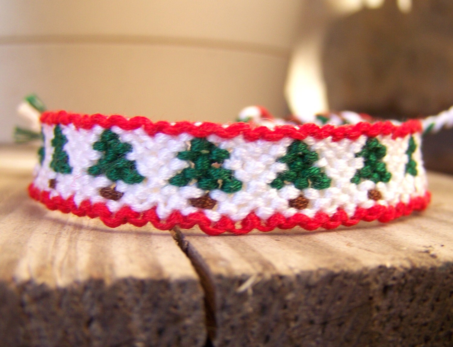Oh Christmas Tree Friendship Bracelet