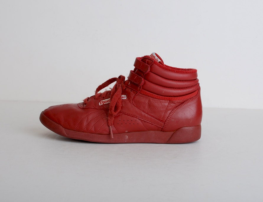 Size 10 Vintage 80s Red Reebok Freestyle Sneakers 41