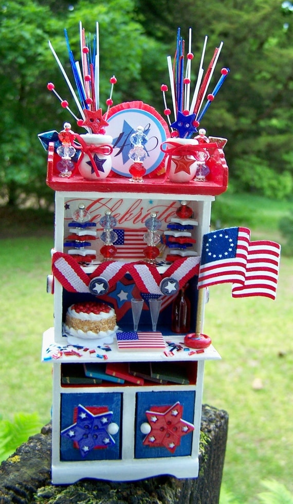 Dollhouse Miniature Americana Independence Day 4th of July