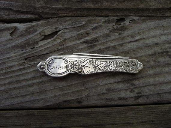 Antique Sterling Silver Ladies Pocket Knife