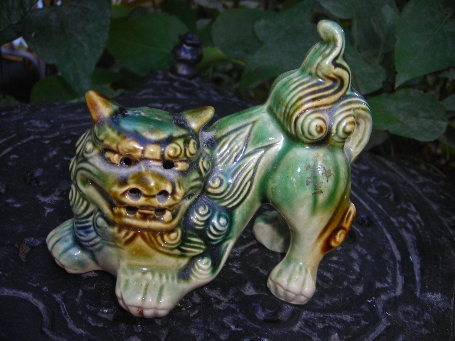 vintage Chinese foo fu dog statue lion dog guardian ceramic